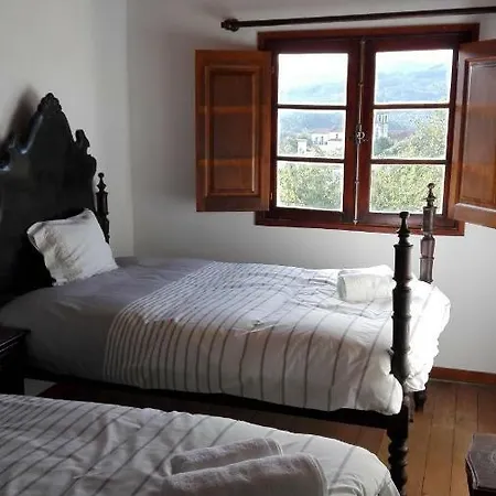 Casa de Férias Casa De Ferreiros *